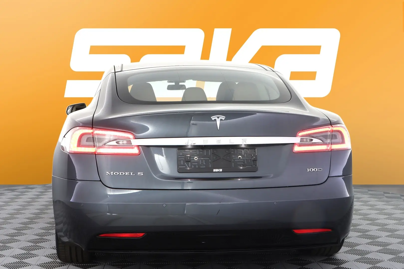 Car Image - 2amc7lCZABIM1BK3JSOo6D