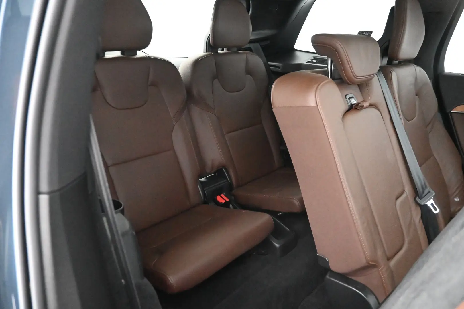 Car Image - 2hEOorAZSRaNiv26bcobif