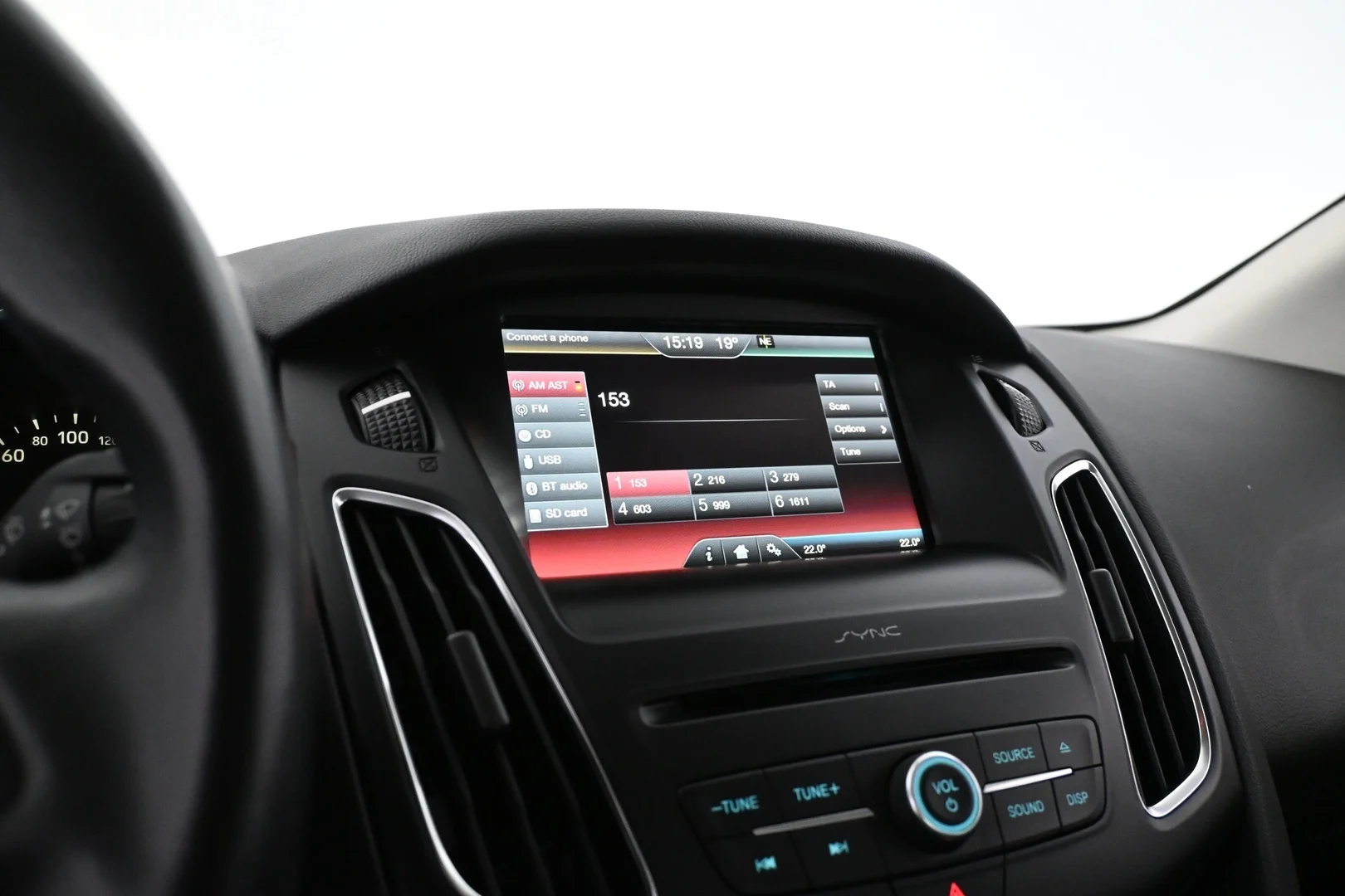 Car Image - 4D241PWdt0pzacVQFliRW3