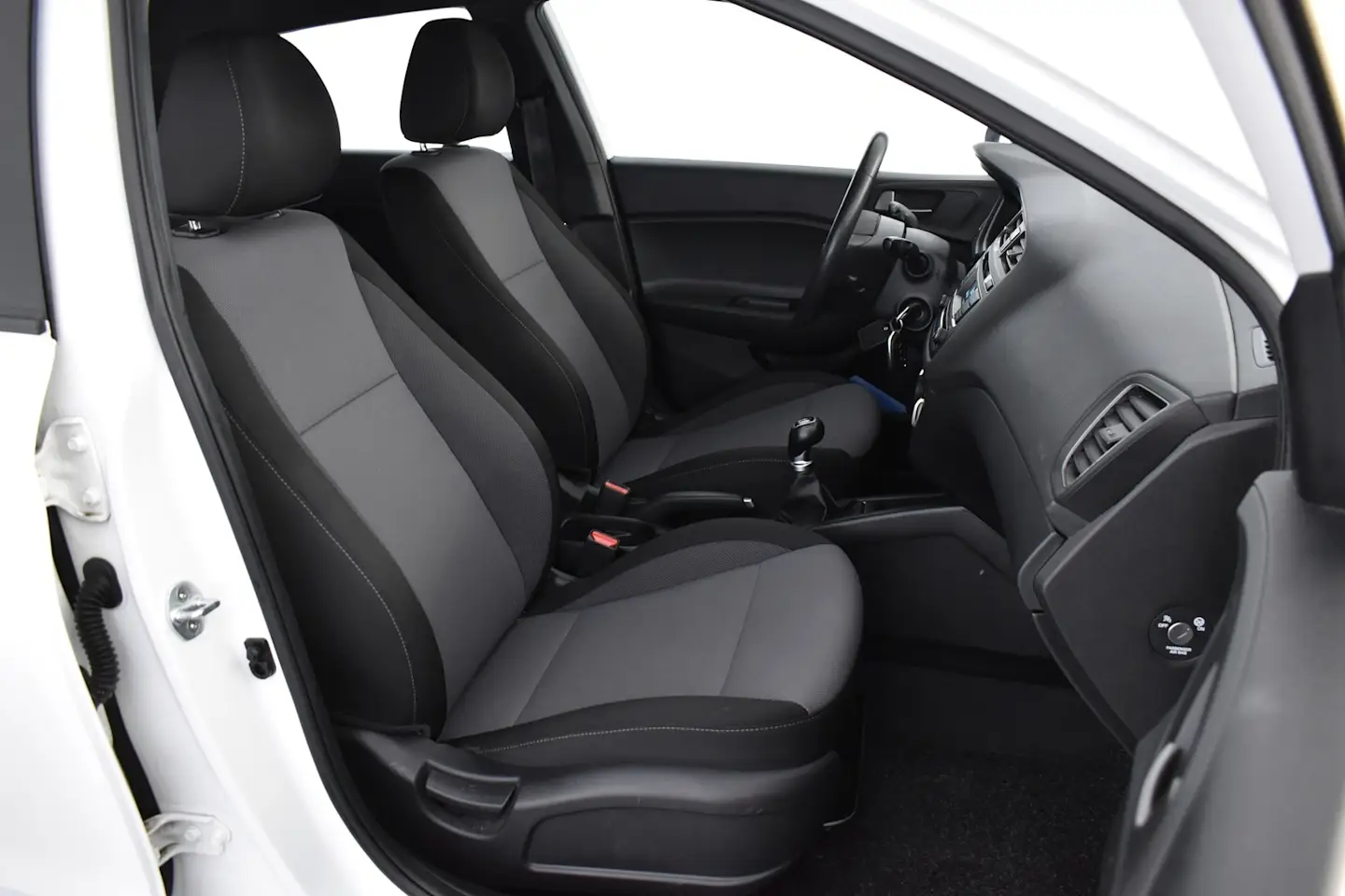 Car Image - 3L1OfCiLePzKxwrYpHSXgj