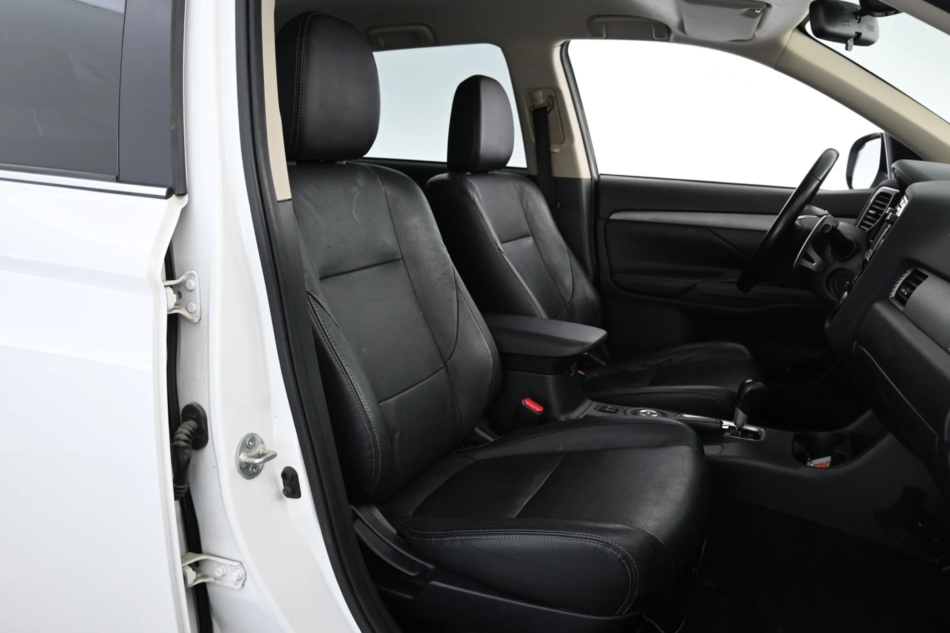 Car Image - 4Lm11WDejYSEAXGNUdZv25