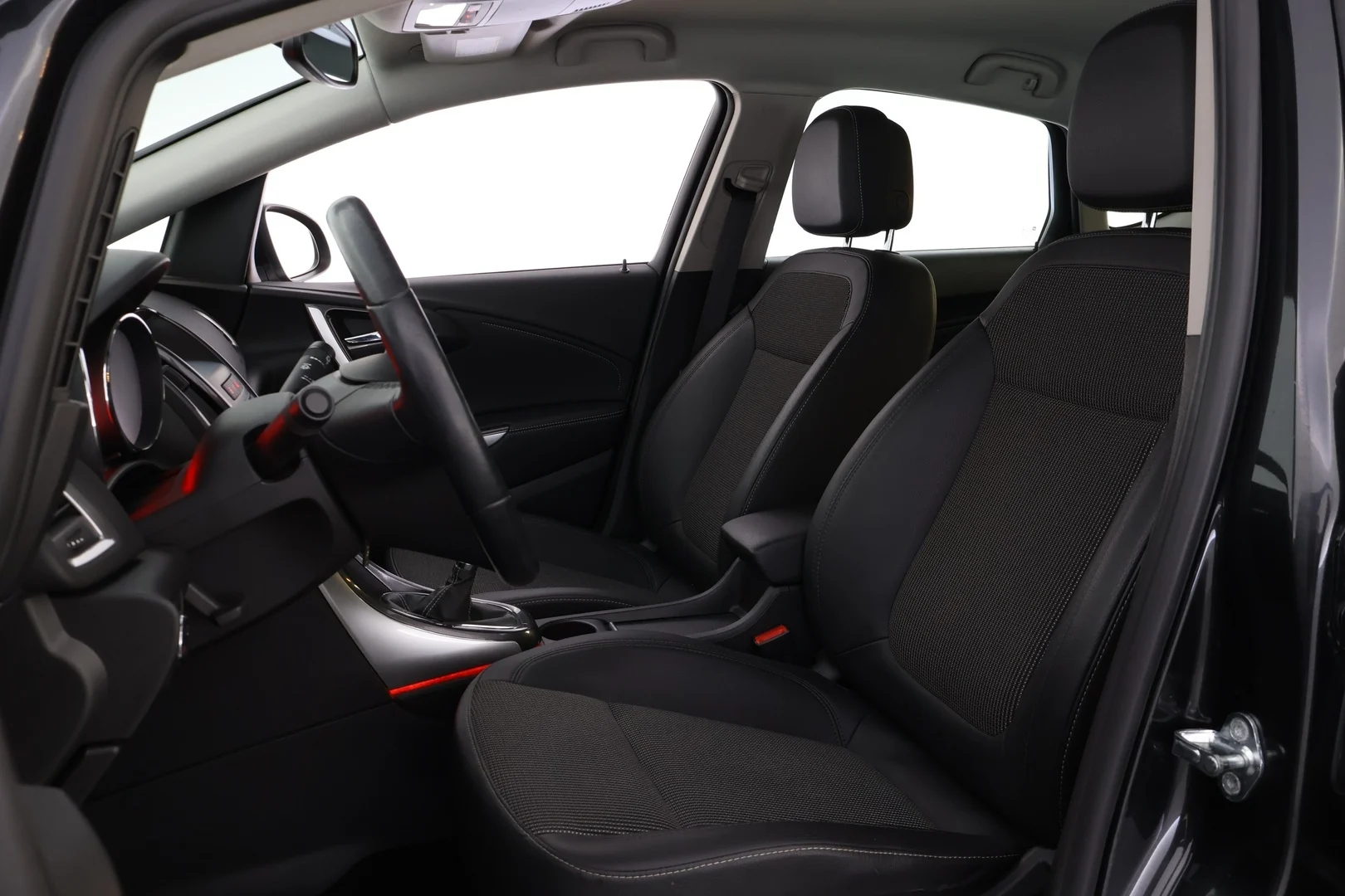 Car Image - 4RgcDxmpVwxRB8NnwEOPre