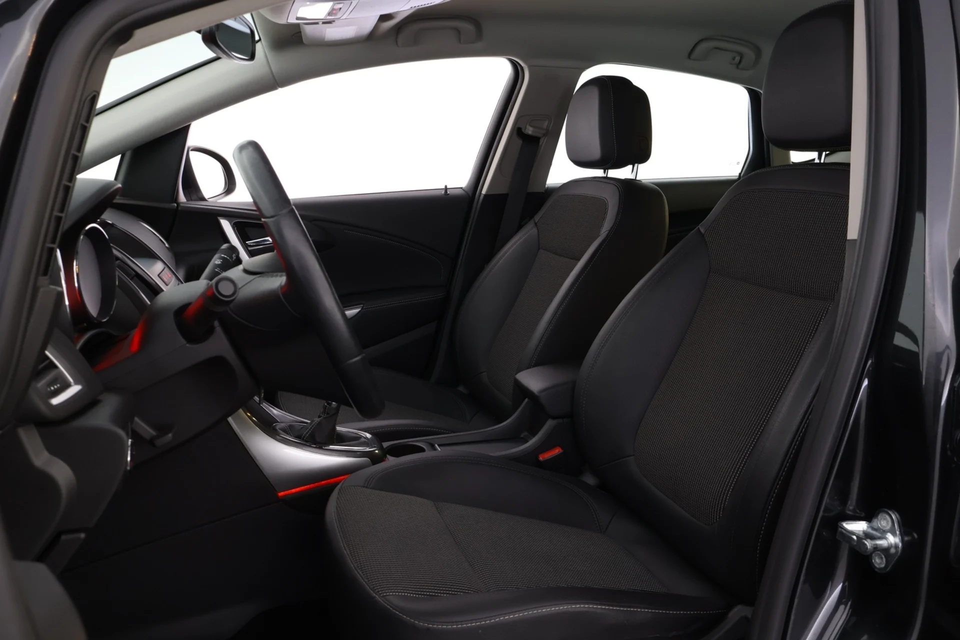Car Image - 4RgcDxmpVwxRB8NnwEOPre