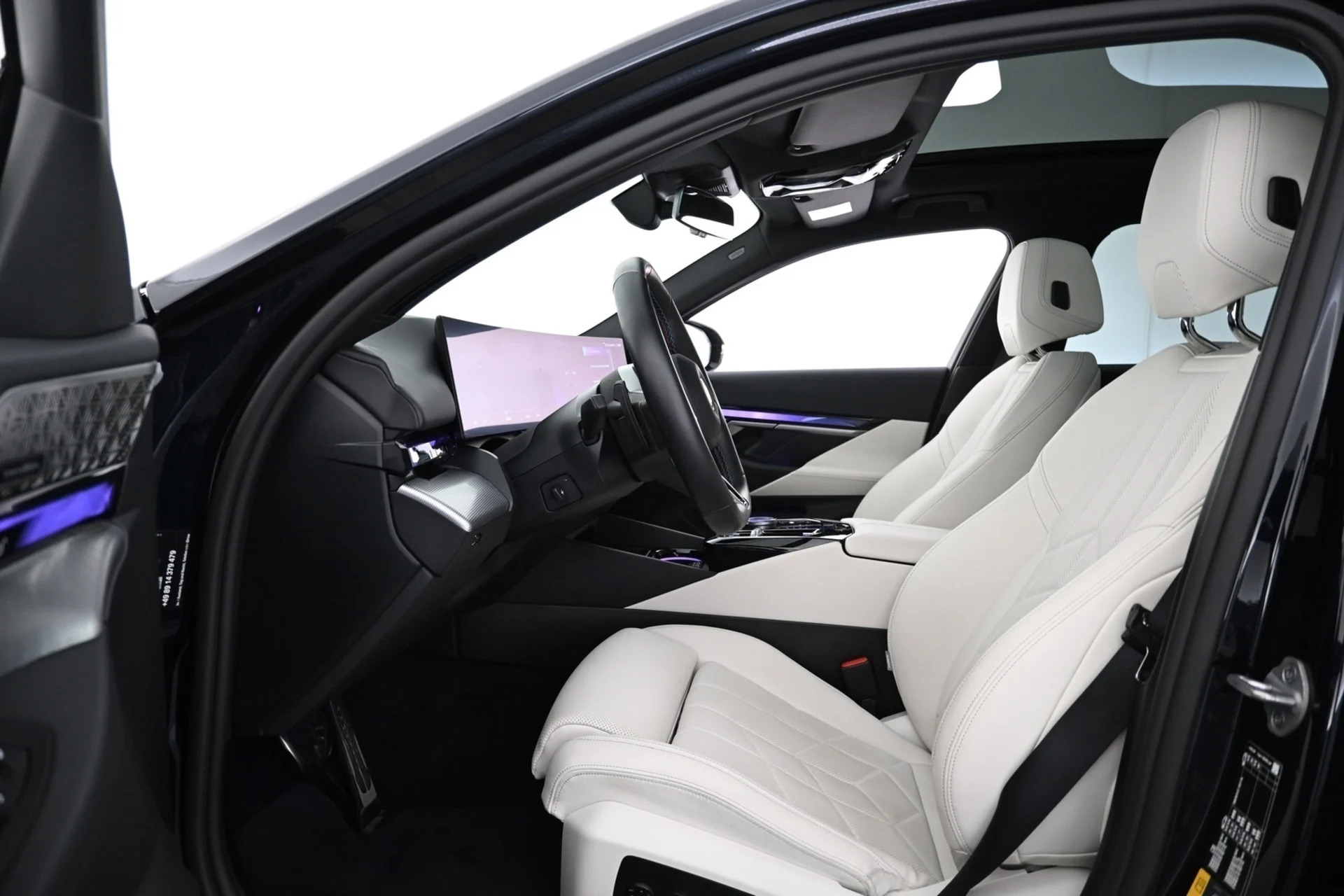 Car Image - 5tsARDLsTrSnImvRlgSMk9