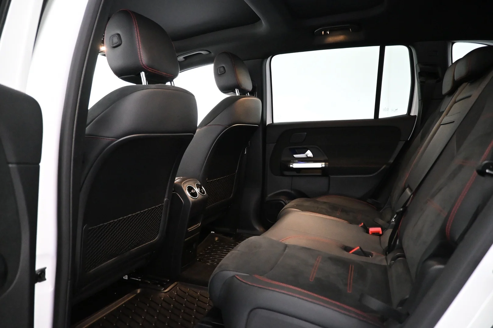 Car Image - 5RKY9cicjwkG0WHDNxa0dA