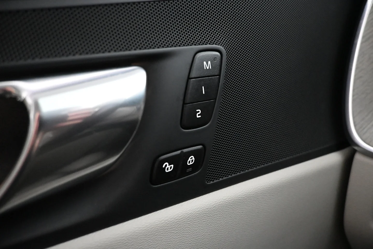 Car Image - 5XWyjKbGYw5NByAfcdekE5
