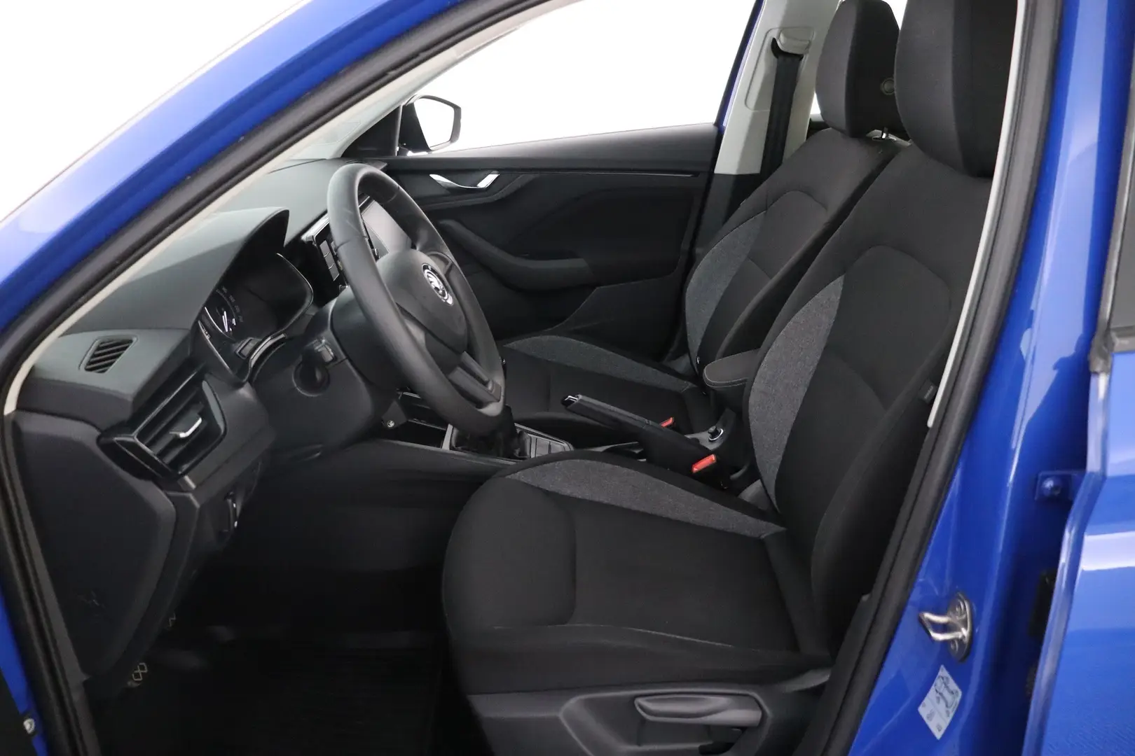 Car Image - 3XnBfCoR9uCQdhd39xJqCi