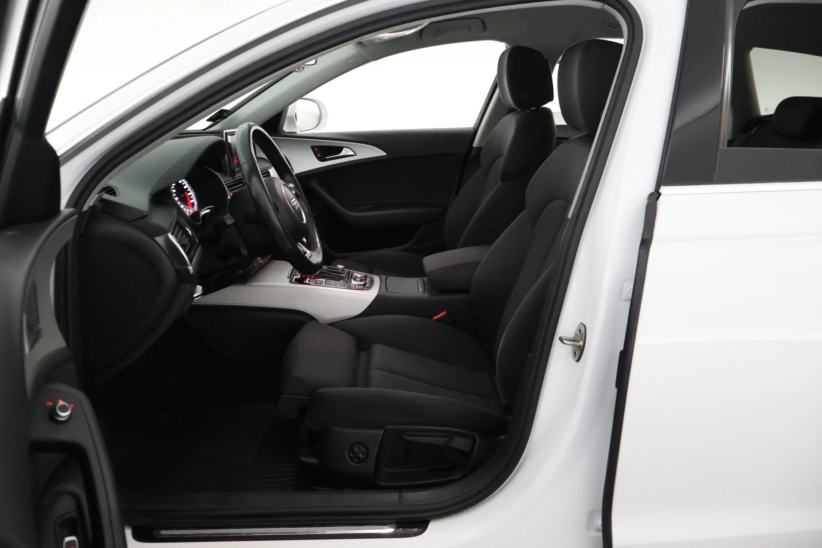 Car Image - 23Fz0lMOEt36Lsx7BkAjwF