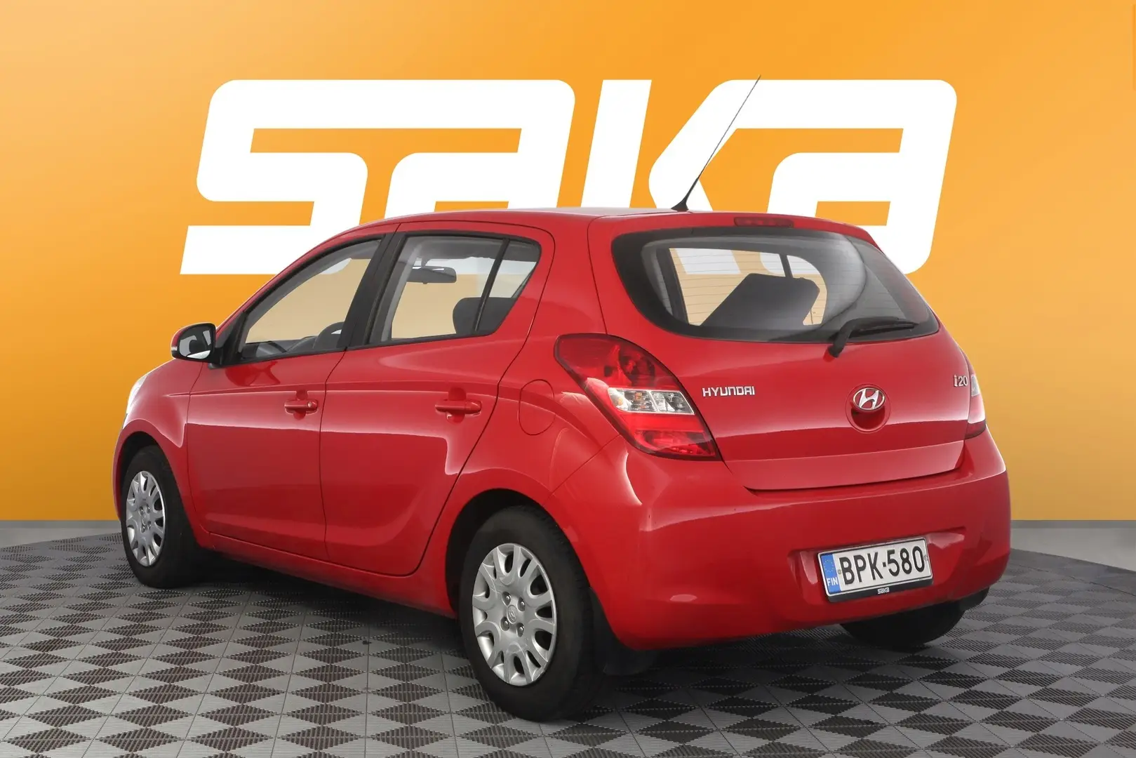 Car Image - TbObEnlqyZ7PuNFly5sY3