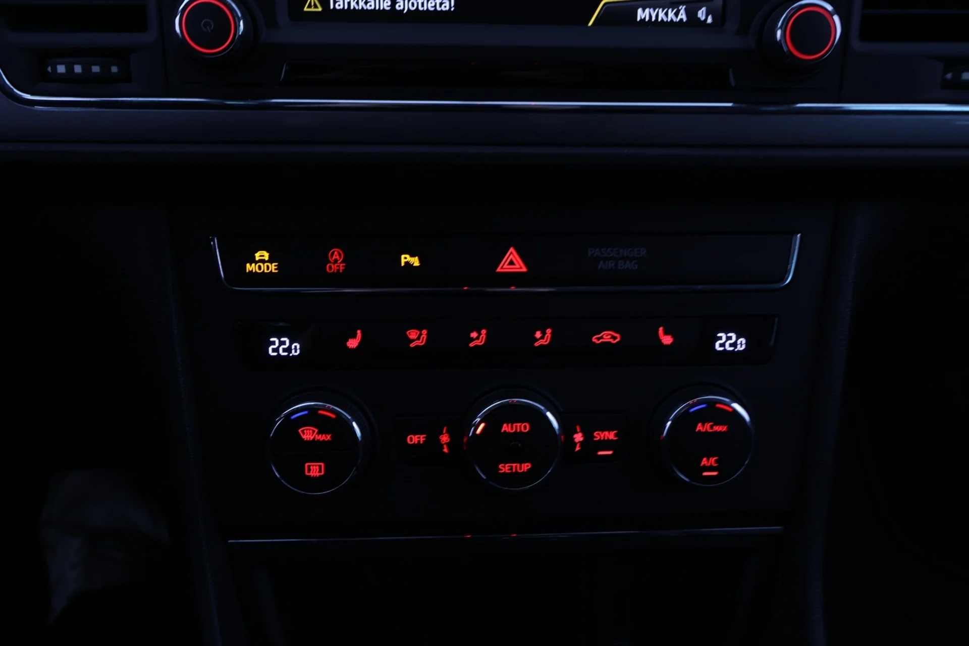 Car Image - 3QXMvNztwPxrMyxtFk8gdB