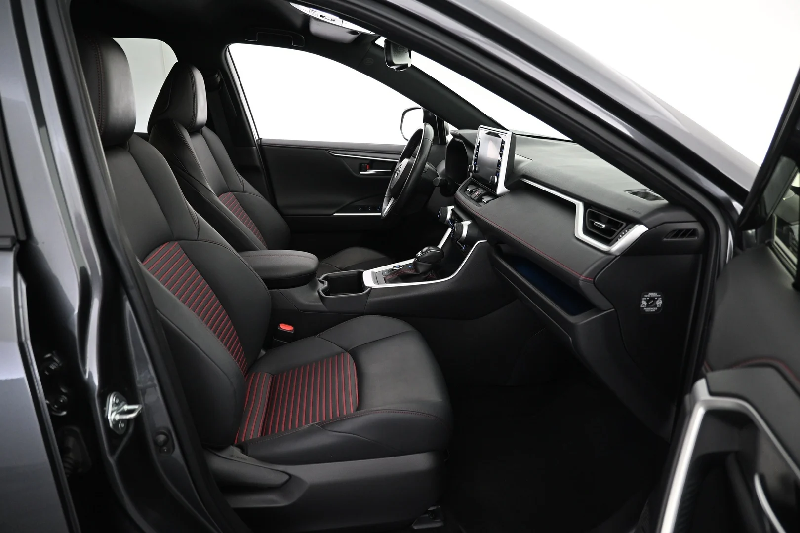 Car Image - 4IDYDYZvPomAxyh0v4qIiu