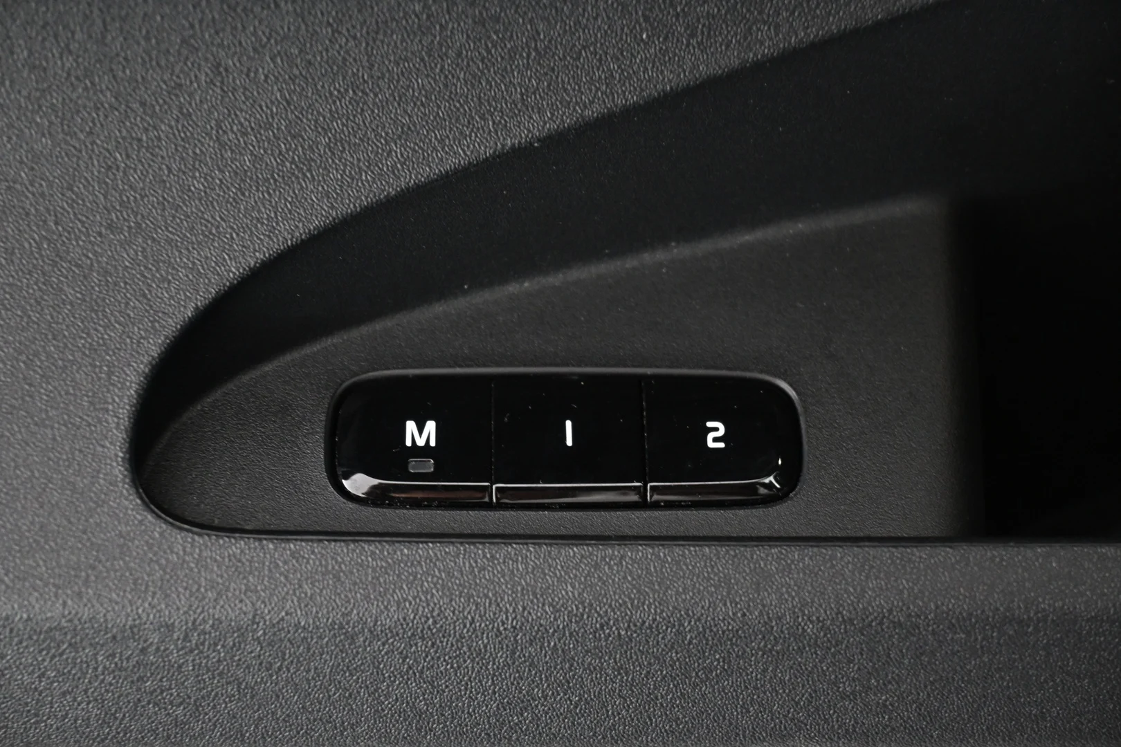 Car Image - 4j0h5Tx1euYHrRsw69zHdE