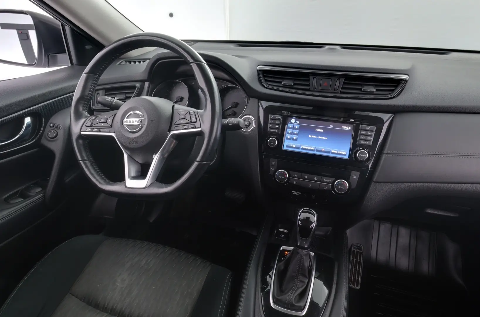Car Image - 6HQPVq4ZfPA44SUR1ucDZe