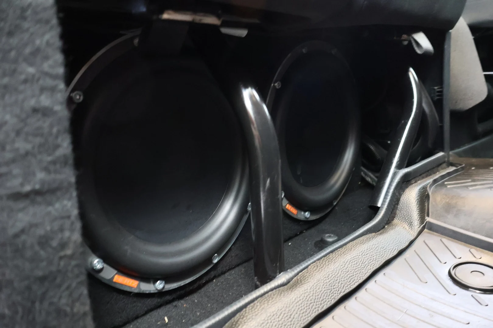 Car Image - 4zqNvPo2UYBd7iTJsAXRVg