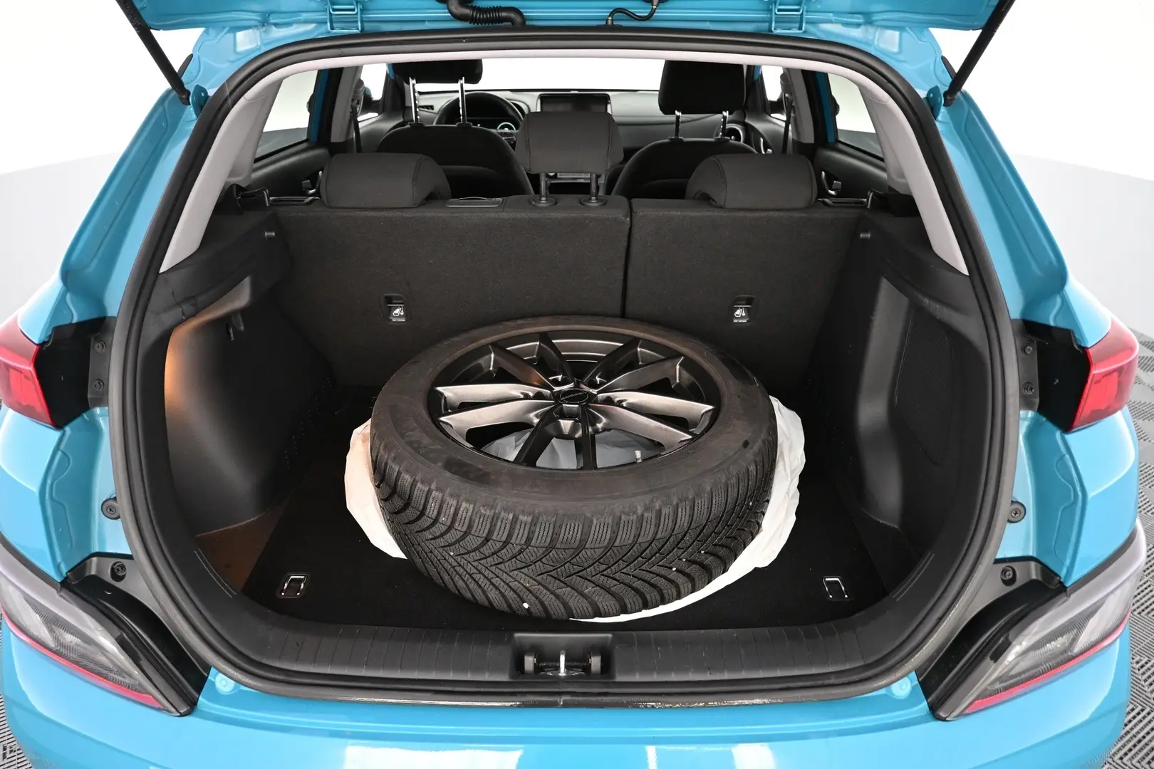Car Image - 6sRLvZWu7nk0miqfZABBna