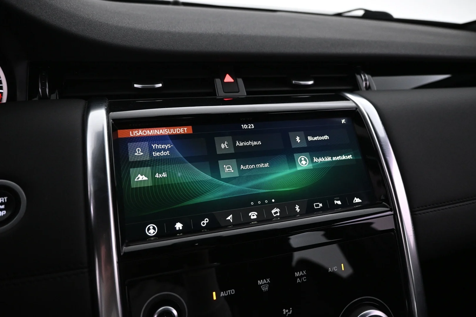 Car Image - AkocRX3IejD667T1syird