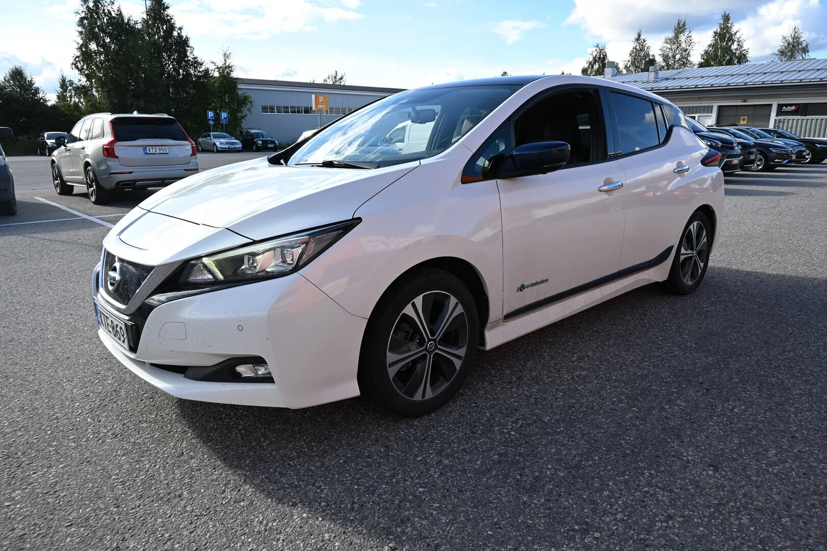 Car Image - 6zcINXwTbz6pqwIICYiI9G
