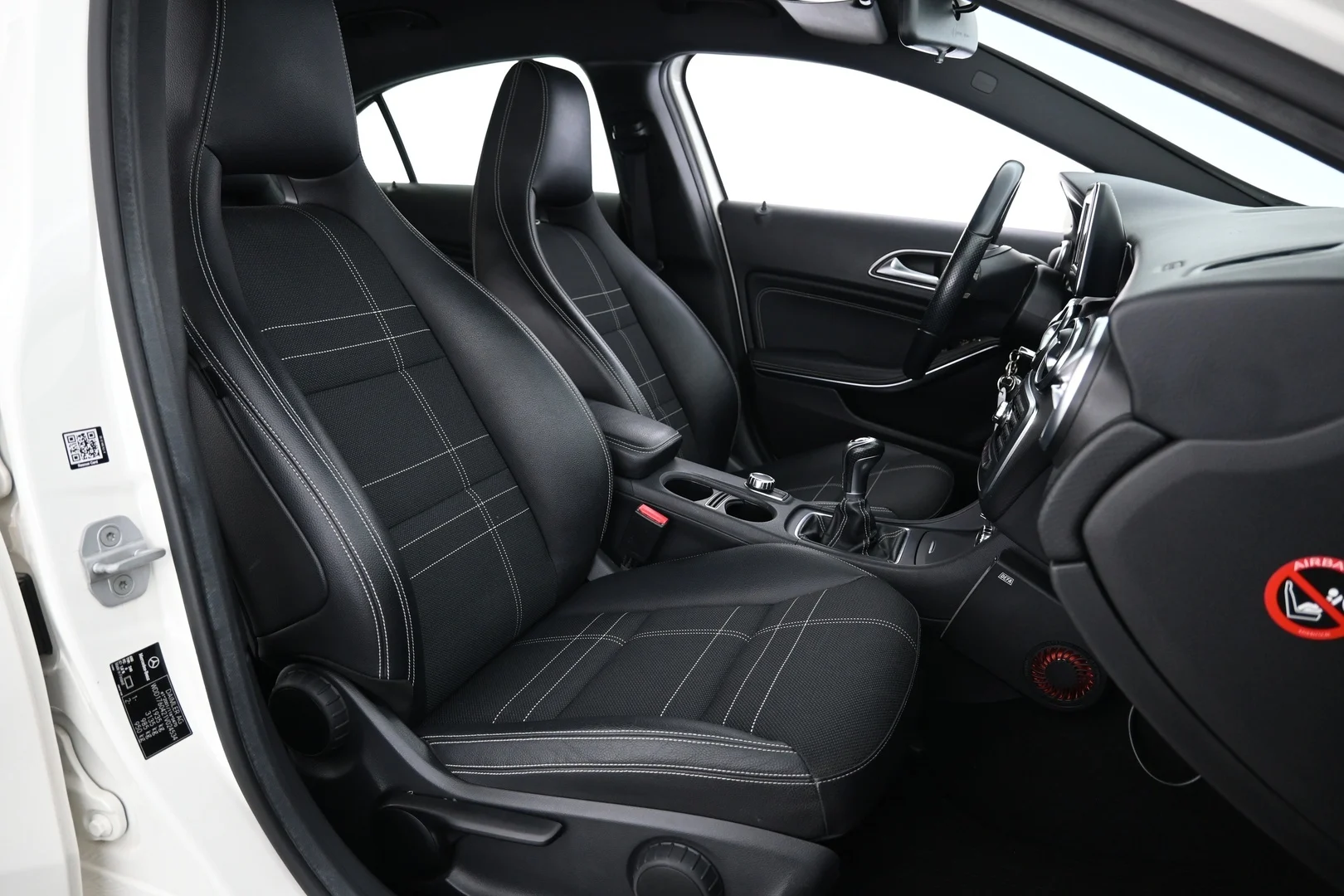 Car Image - 6QjmndQBVkeJpj6YEoqlJo