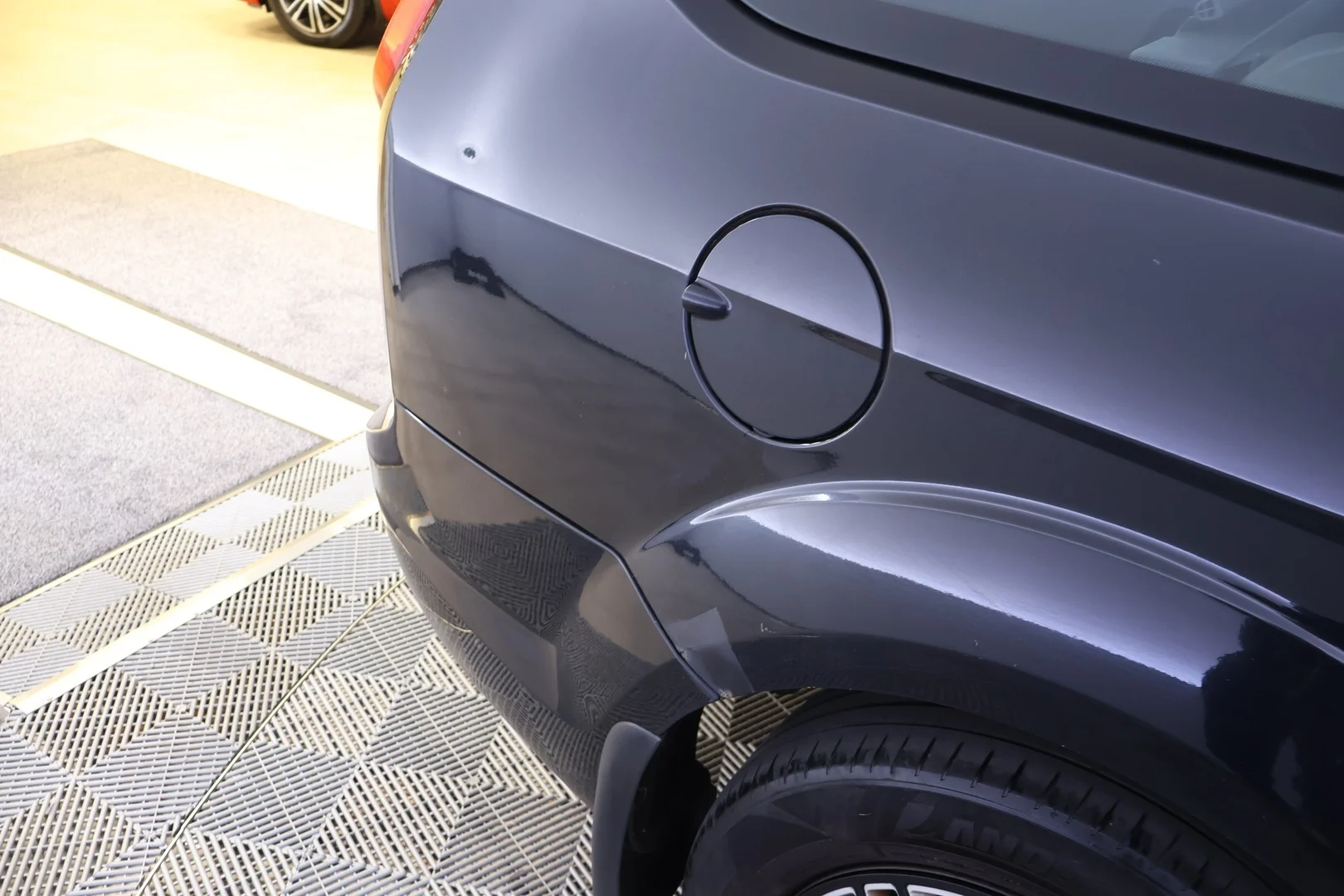 Car Image - 5BkovK2RqsnoLsWGKXlFkw