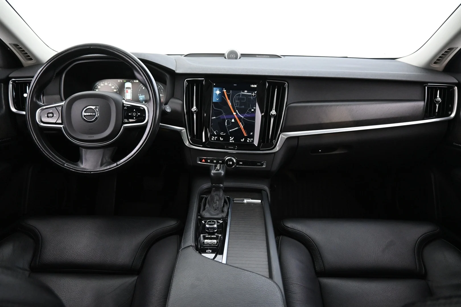 Car Image - 4zanVJC6PczF7OE8FDw947