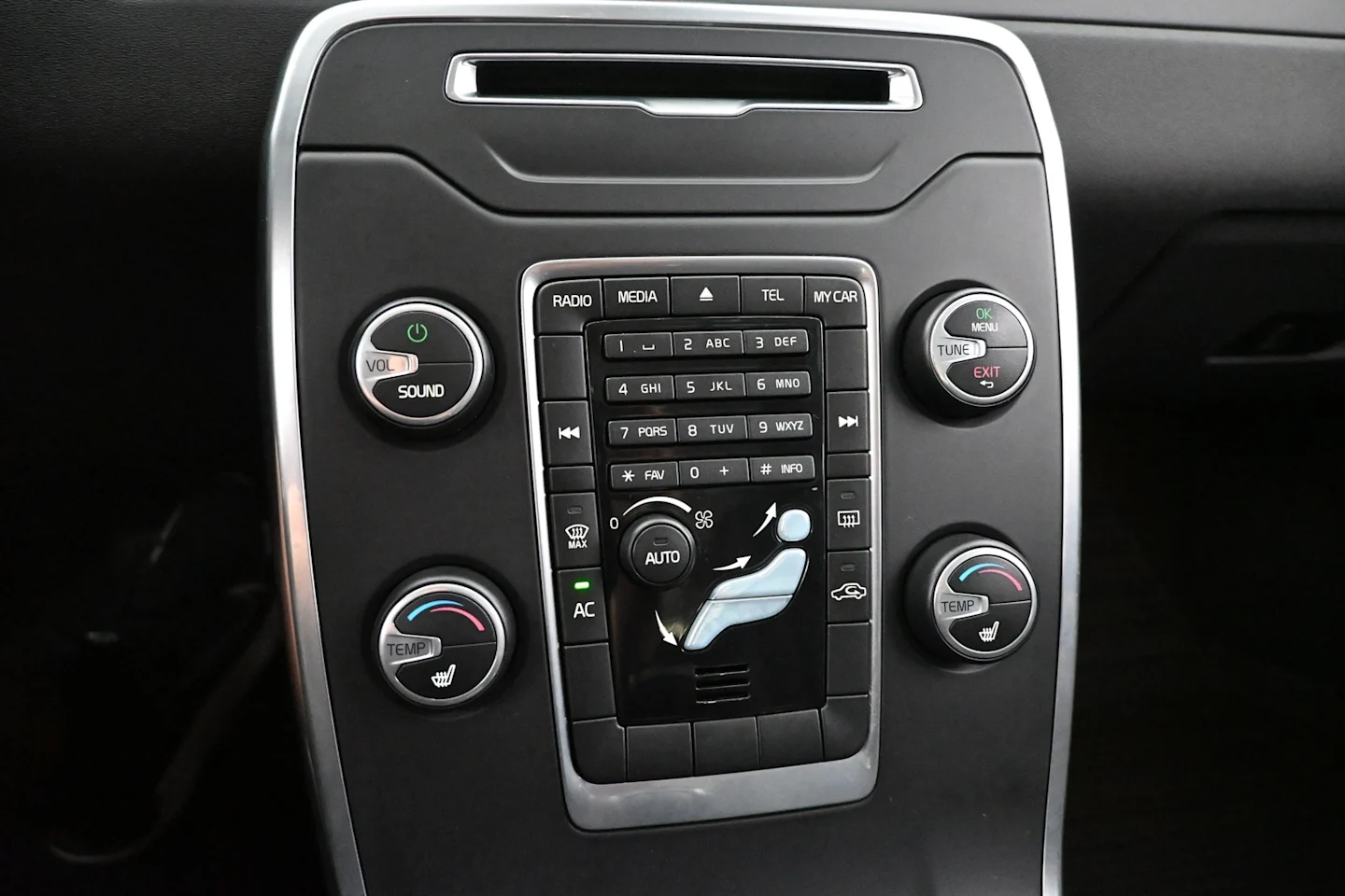 Car Image - 4V5BQhhqlZq6hvGB2rKl1I