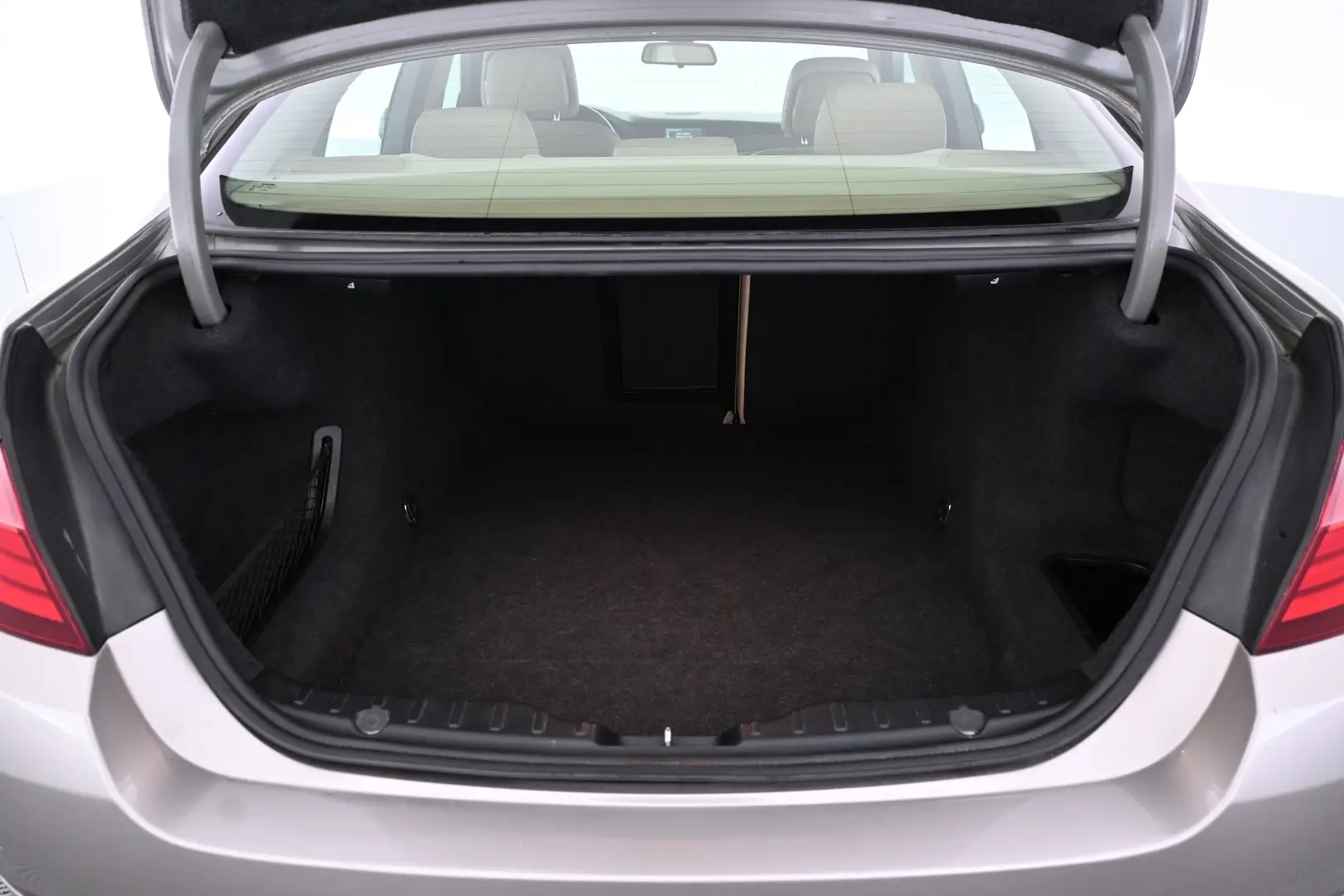 Car Image - 1TcHoEUfMAZ4X2rfPUsP4K