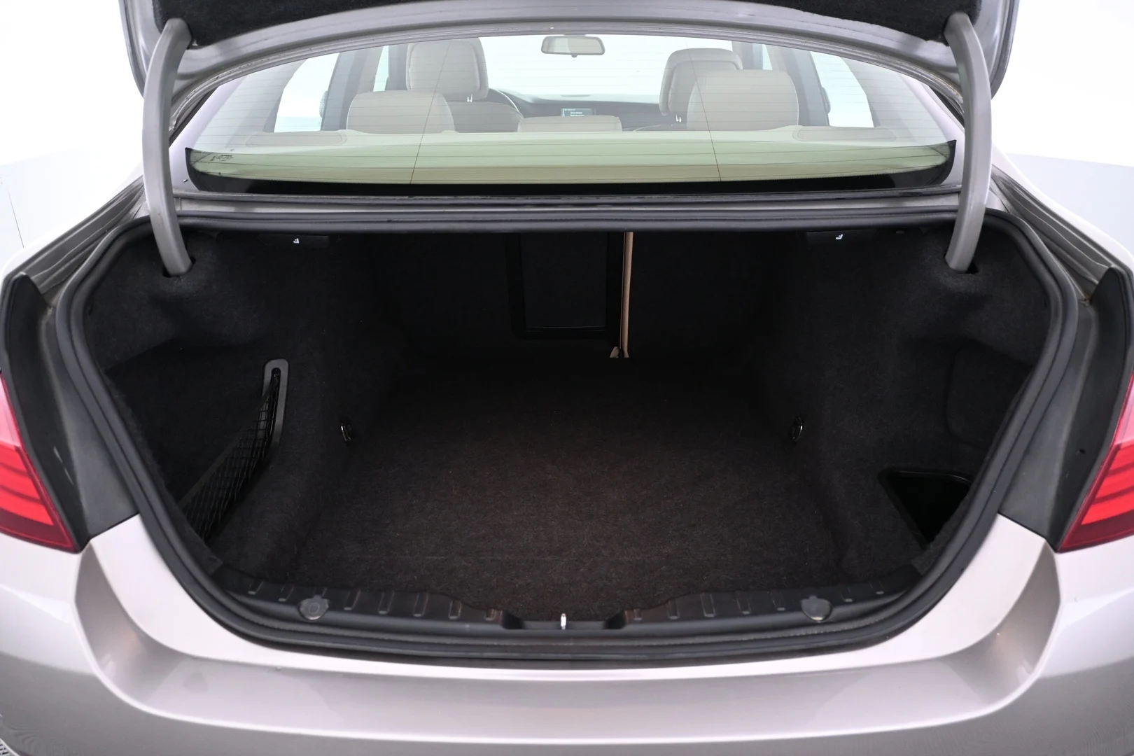 Car Image - 1TcHoEUfMAZ4X2rfPUsP4K