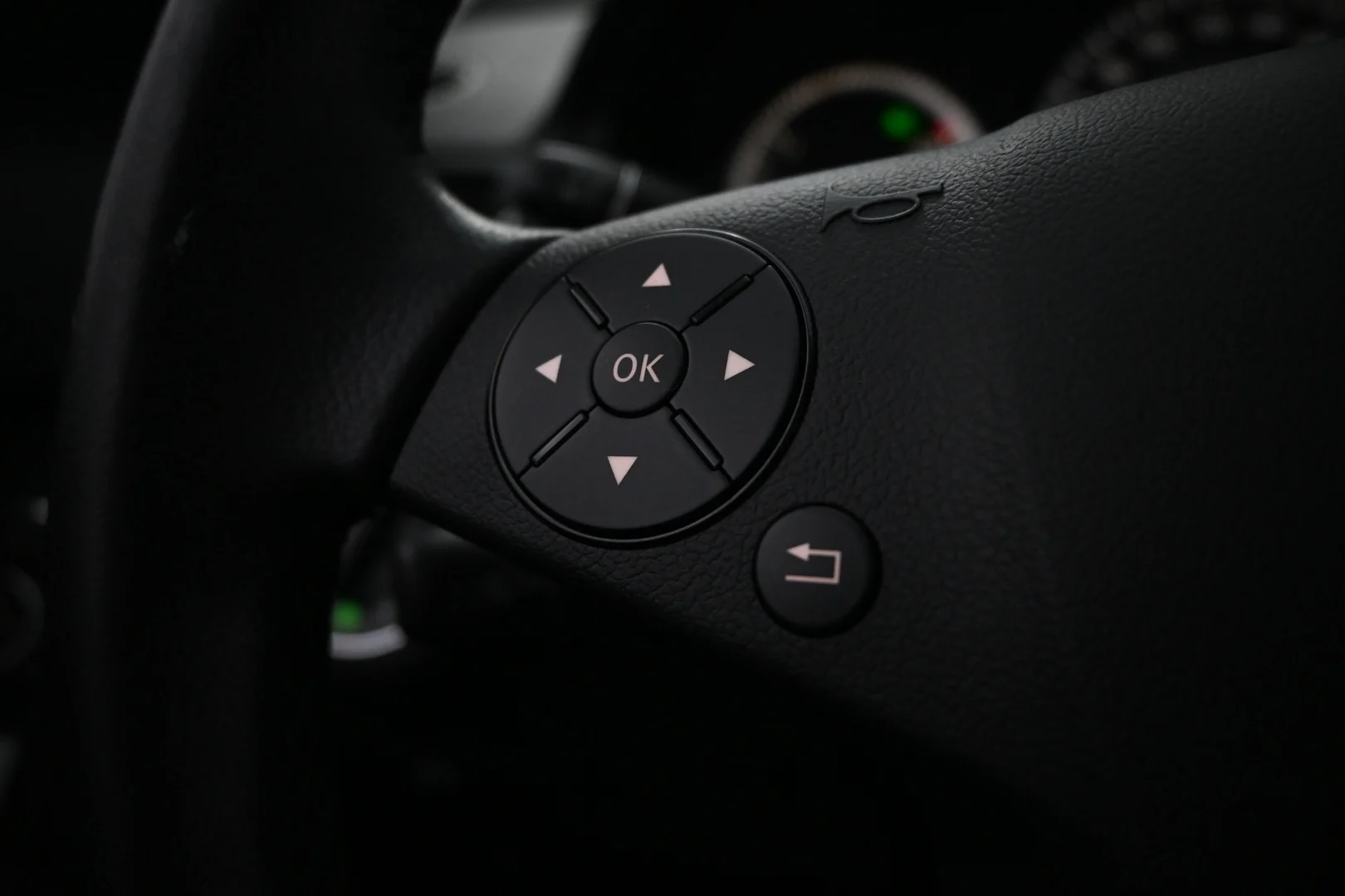 Car Image - 4kShDrObGPqYec3EOXL7Hc