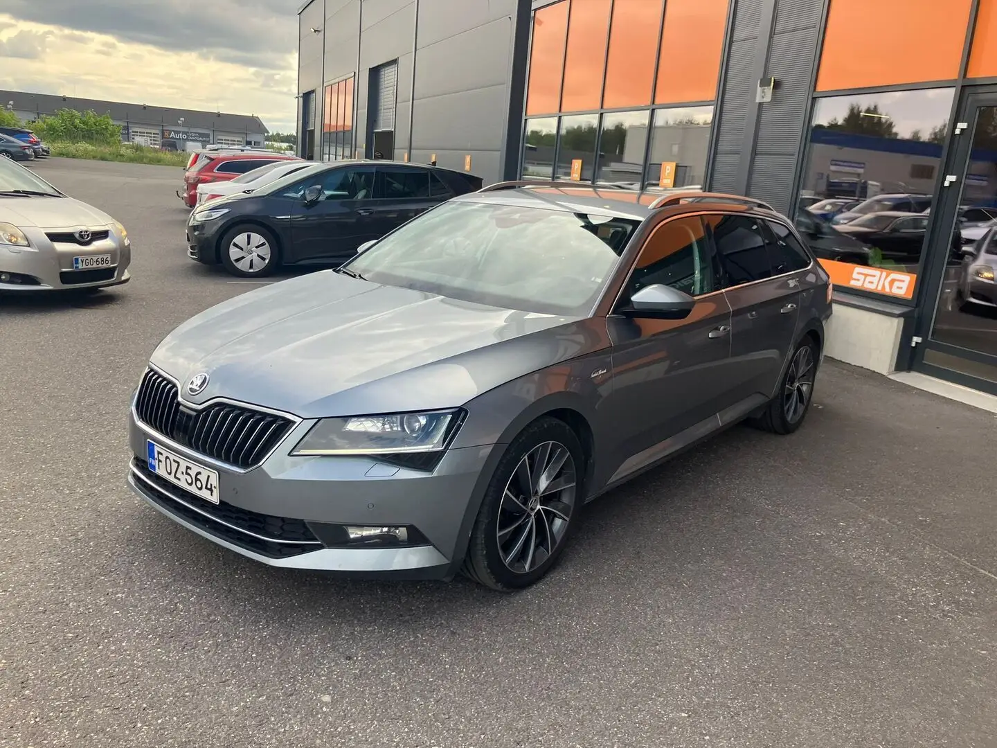 Car Image - 4VVKlp7bSOTqIcOg9SR6VU