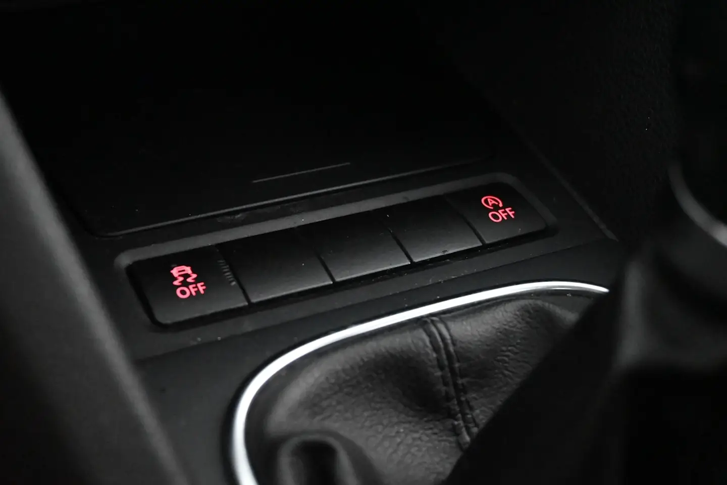 Car Image - 7sYhHNcGsKxfaZ0Xq9Hbkr