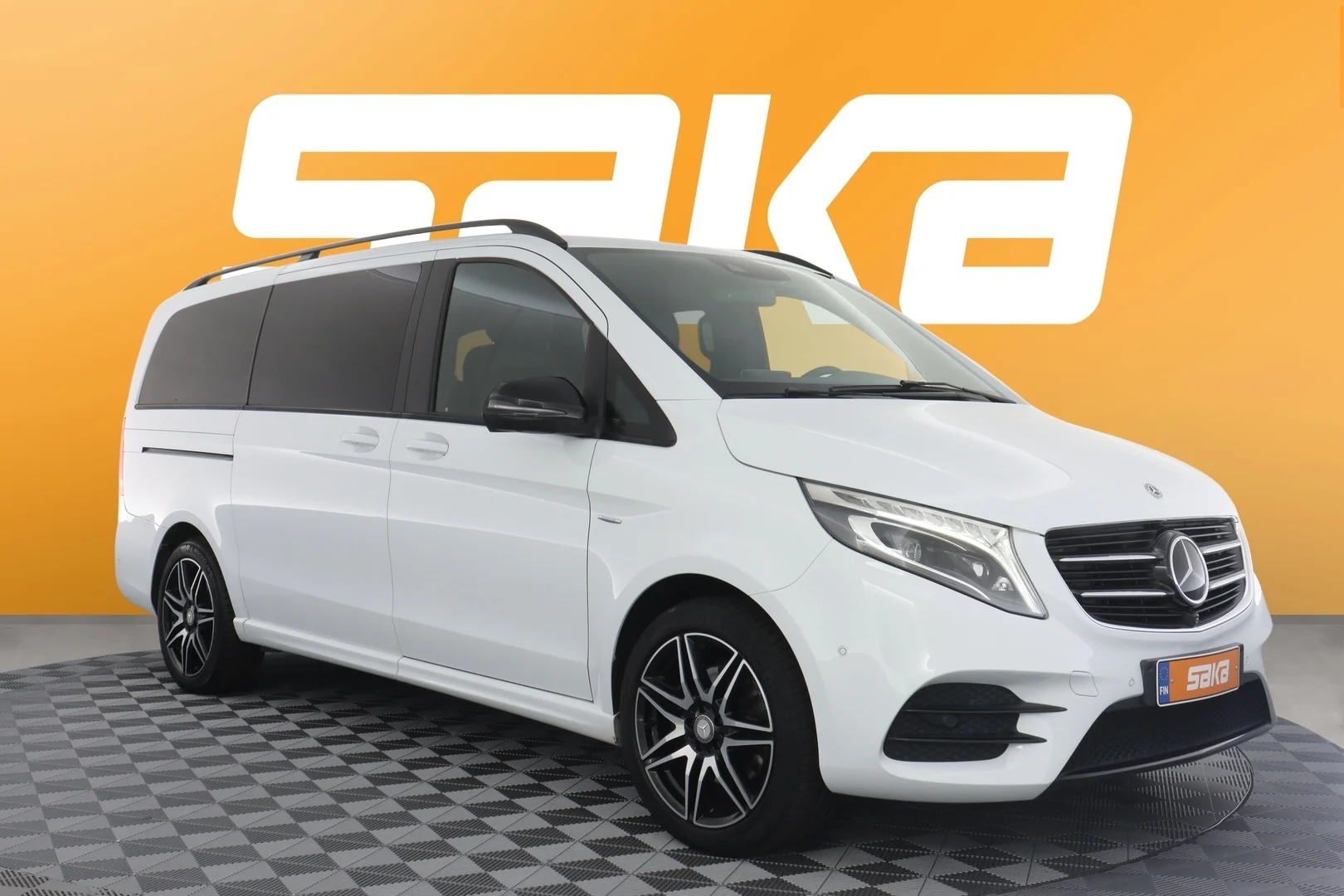 Car Image - 7skbhjry1touGIg4C16vKD