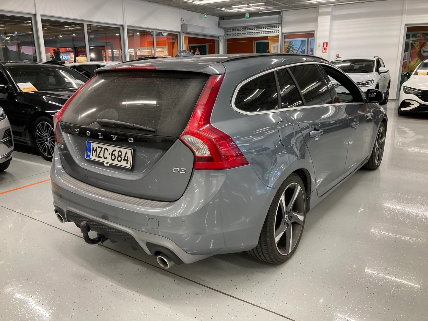 Car Image - 3n5K5kkTp9uM9Tl0EfrkWE