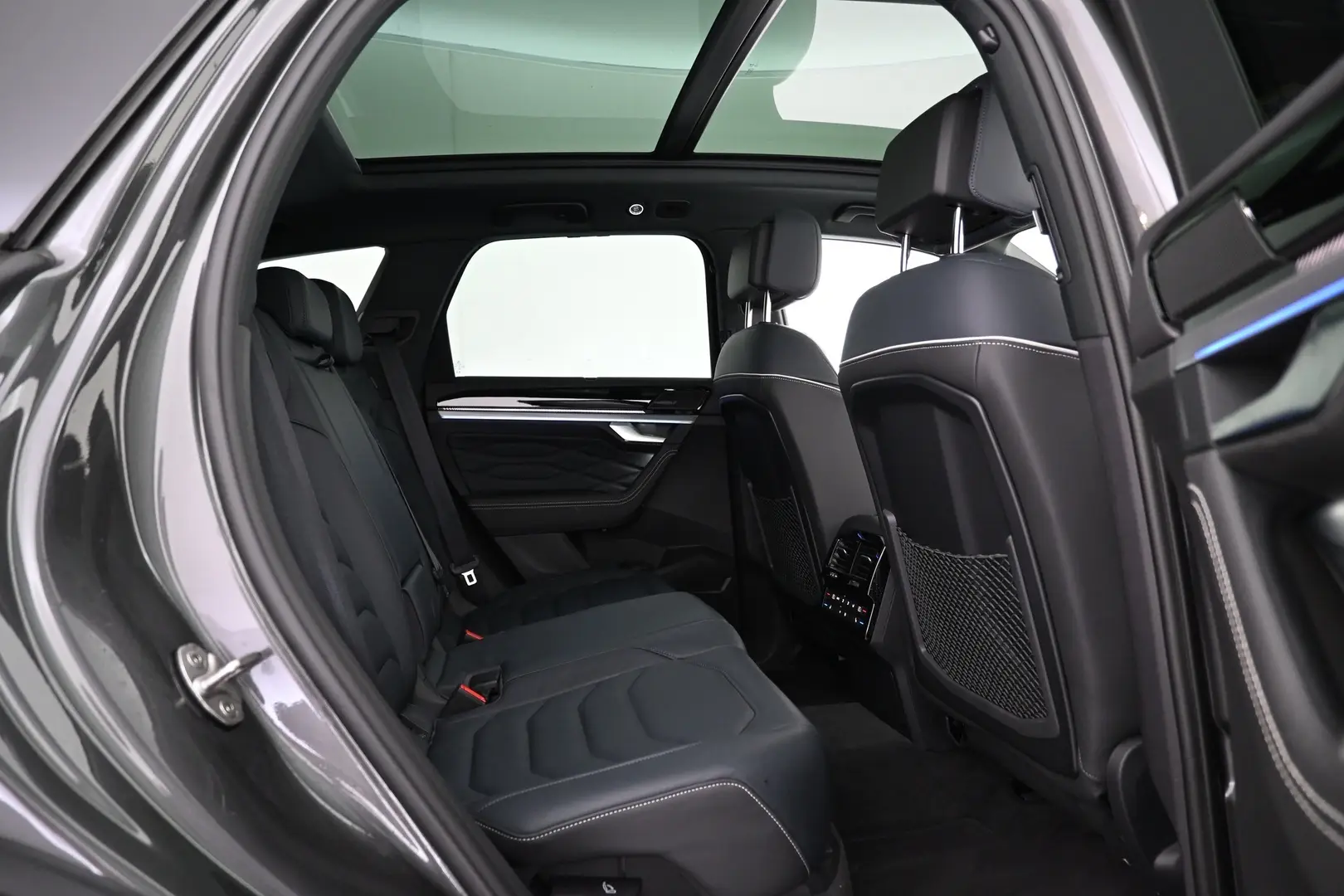 Car Image - 5lsdZHaKg7RFhfkCMacowA