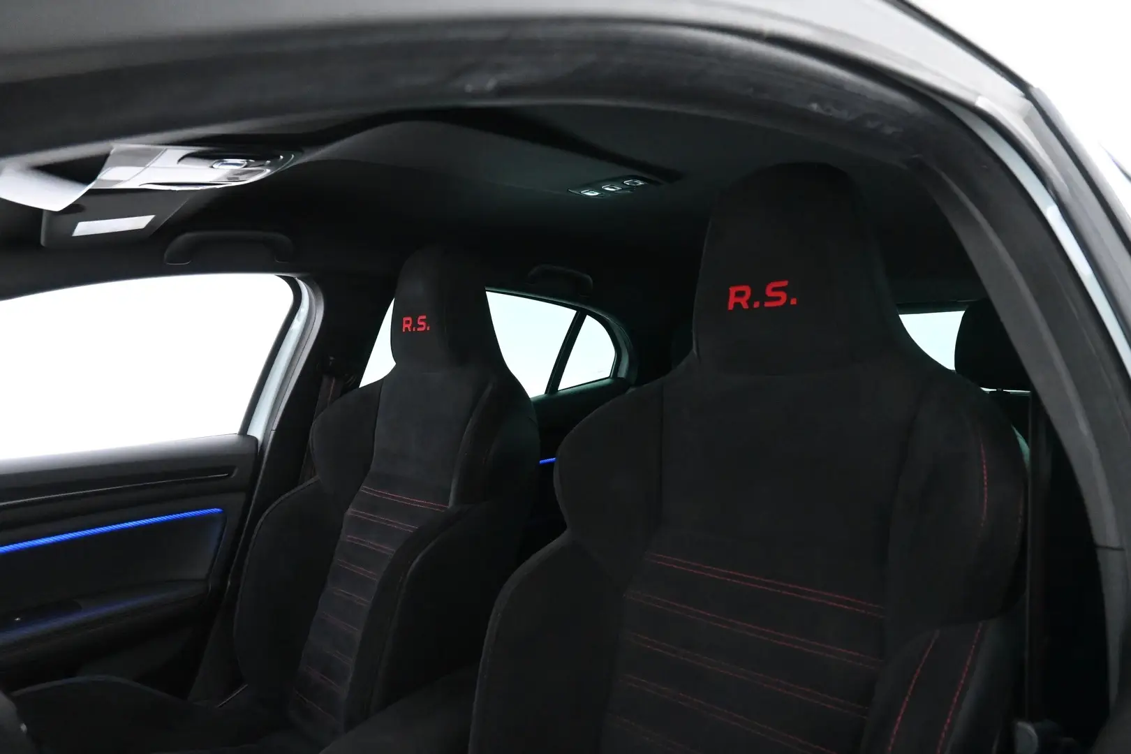 Car Image - 5HZEJj5bA6wPJlo7YYCNI1