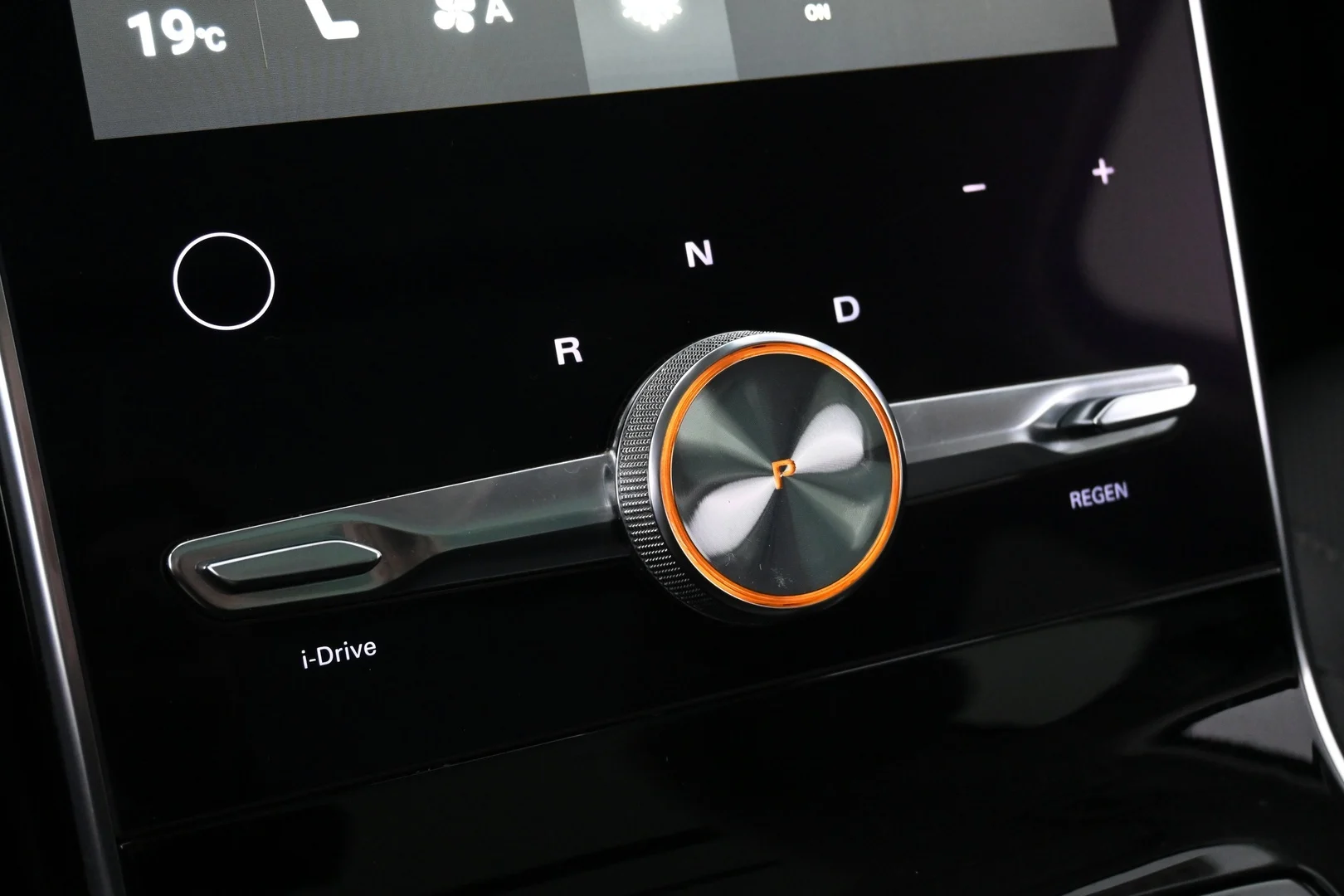 Car Image - 6XBvbu4y2eTy3YmsEFSvm0