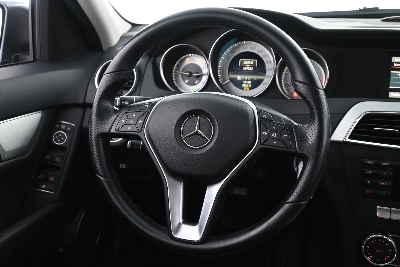 Car Image - 5O8E458EXbHjbdKMdjPcr6