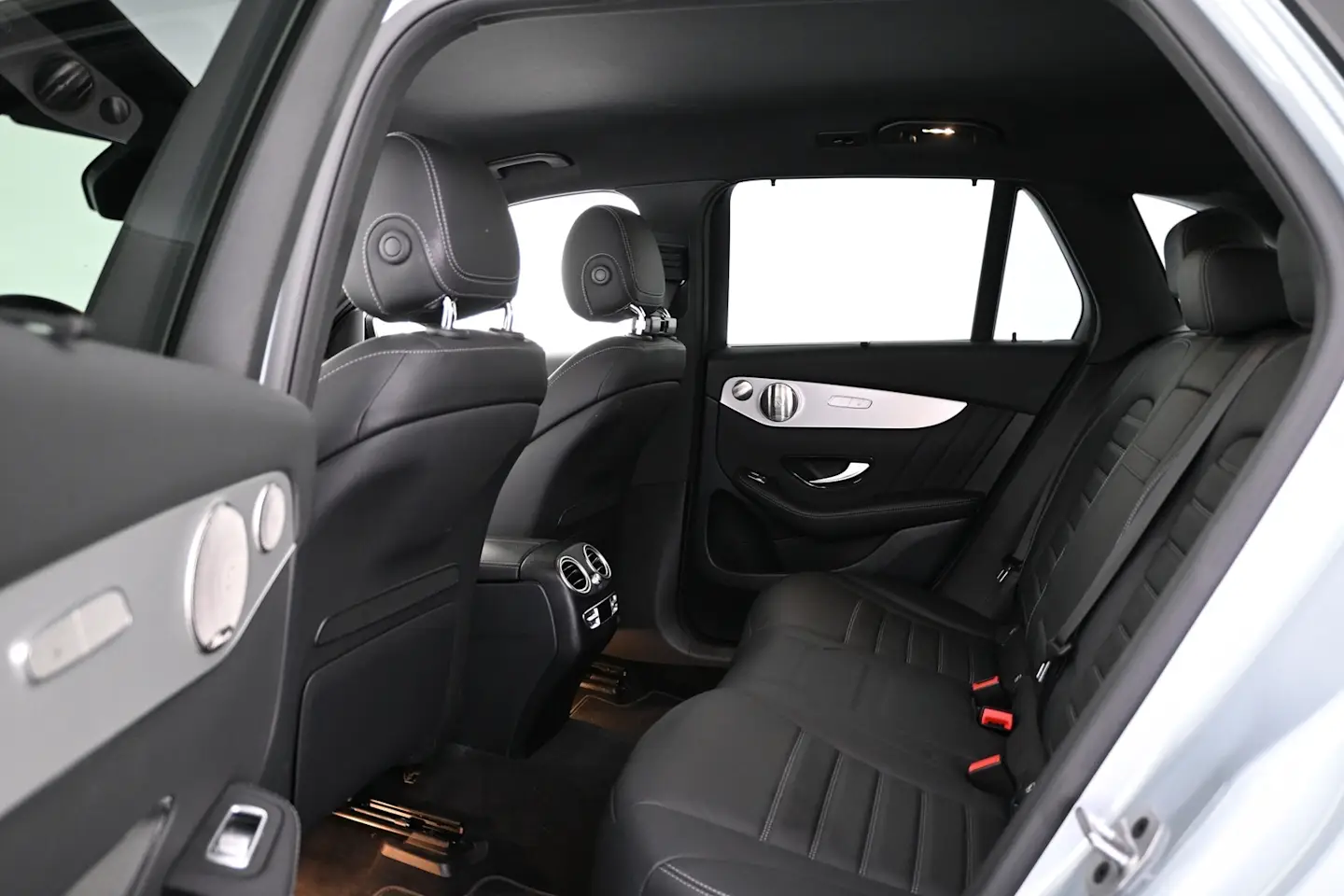 Car Image - 6YF9OVqoEAYe6GqaKXlMqC