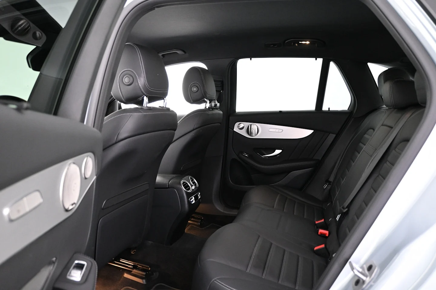 Car Image - 6YF9OVqoEAYe6GqaKXlMqC