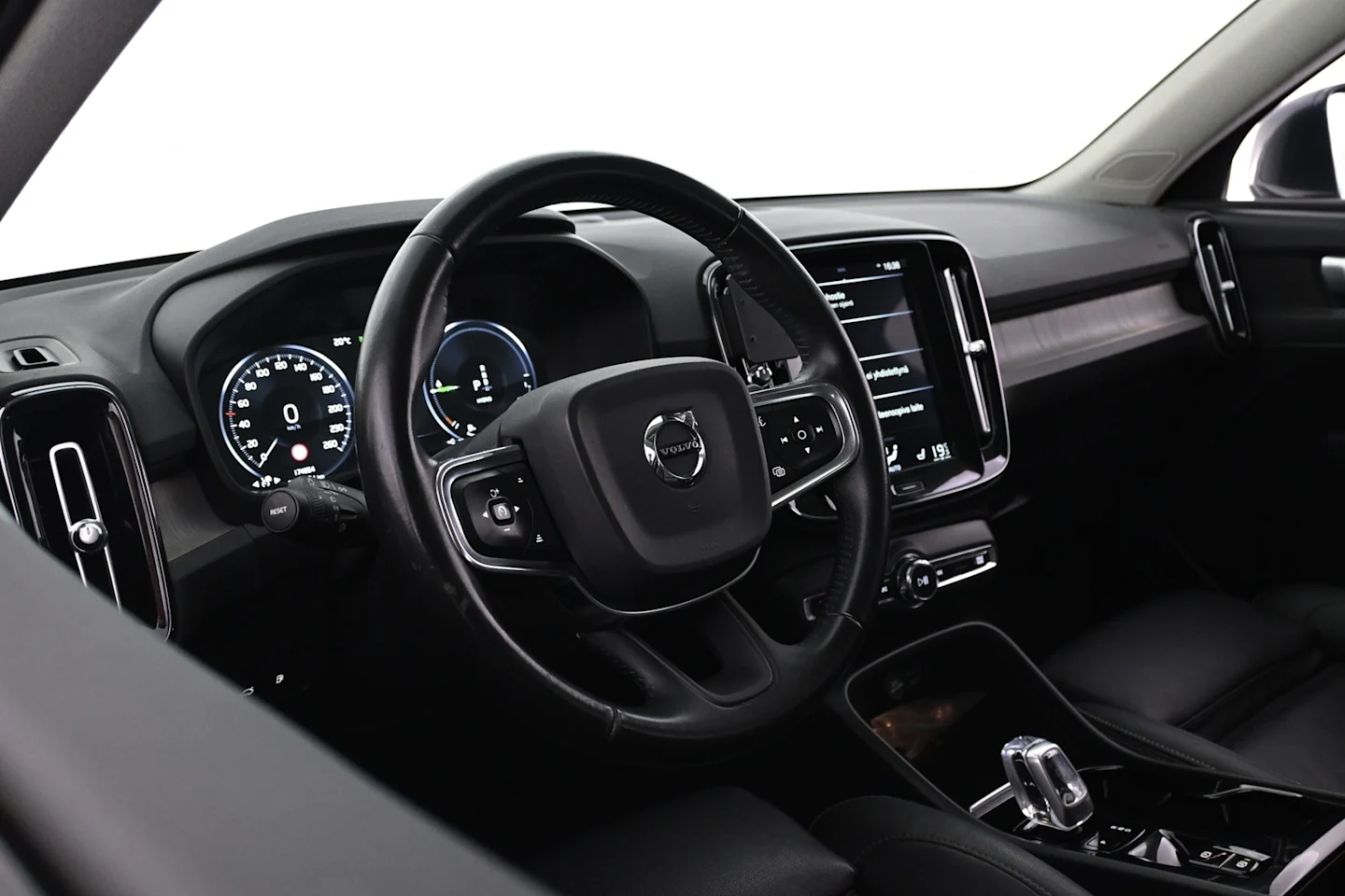 Car Image - 7jDtVyfYcLF7llFo3vfHBZ