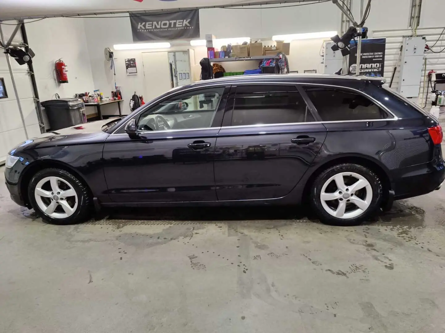 Car Image - 5q1wbaEvdifHdNZTPzgPpQ