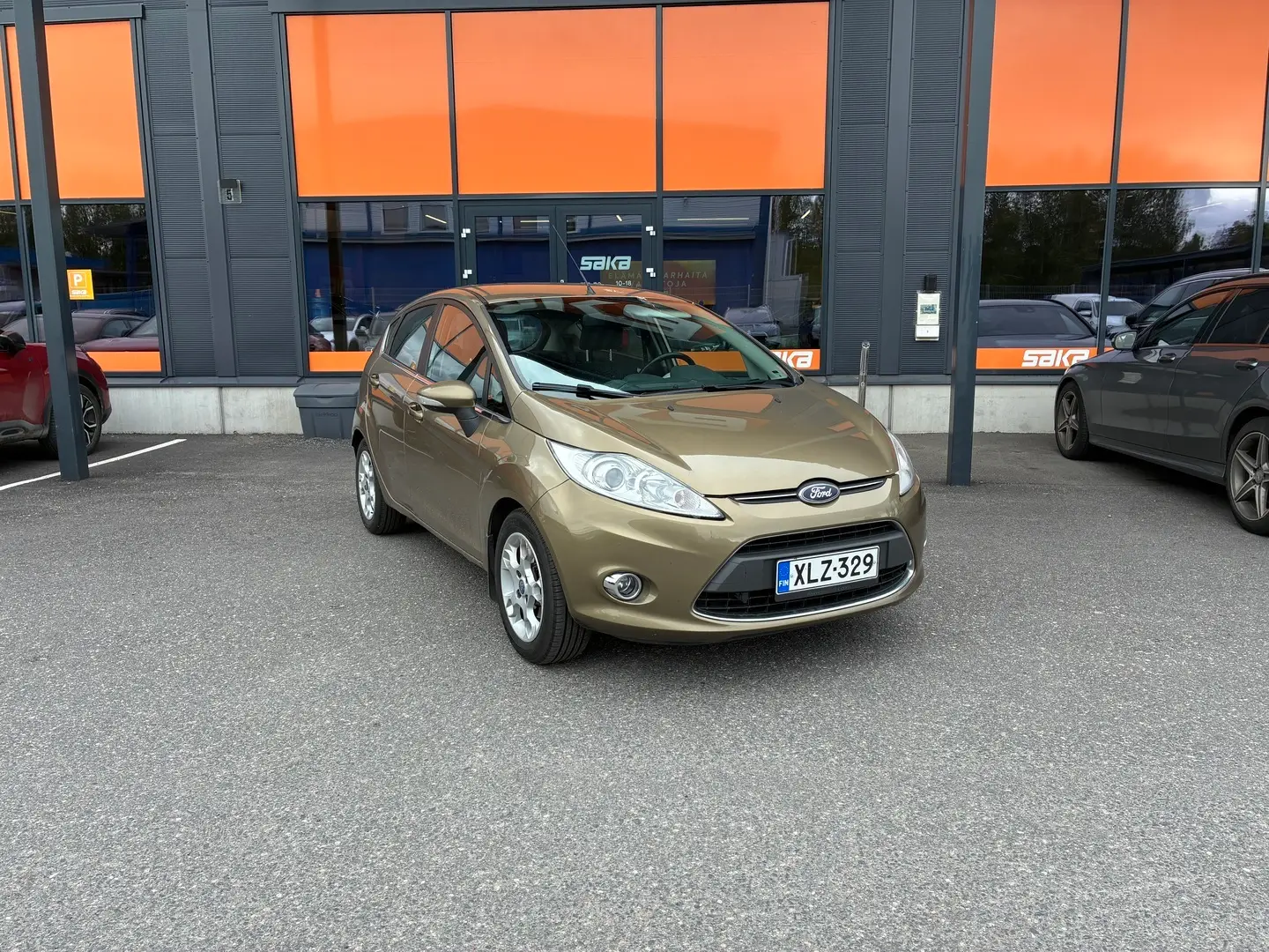 Car Image - 2ma0Vief5ooyEb8wkfjTpb