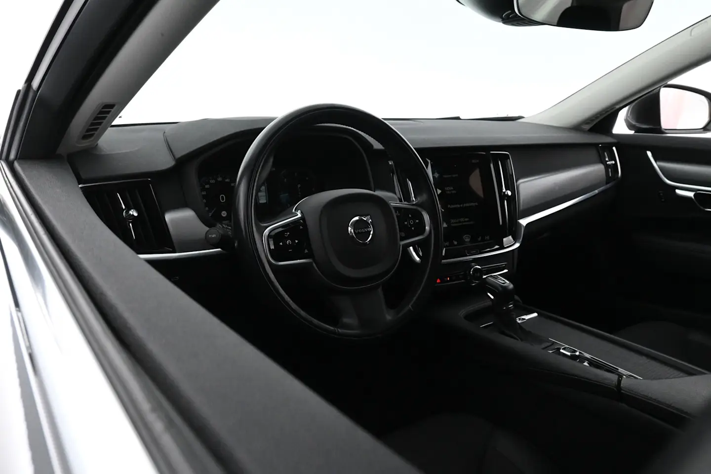 Car Image - 3hmimxKY6rAXUD8WeVsT3