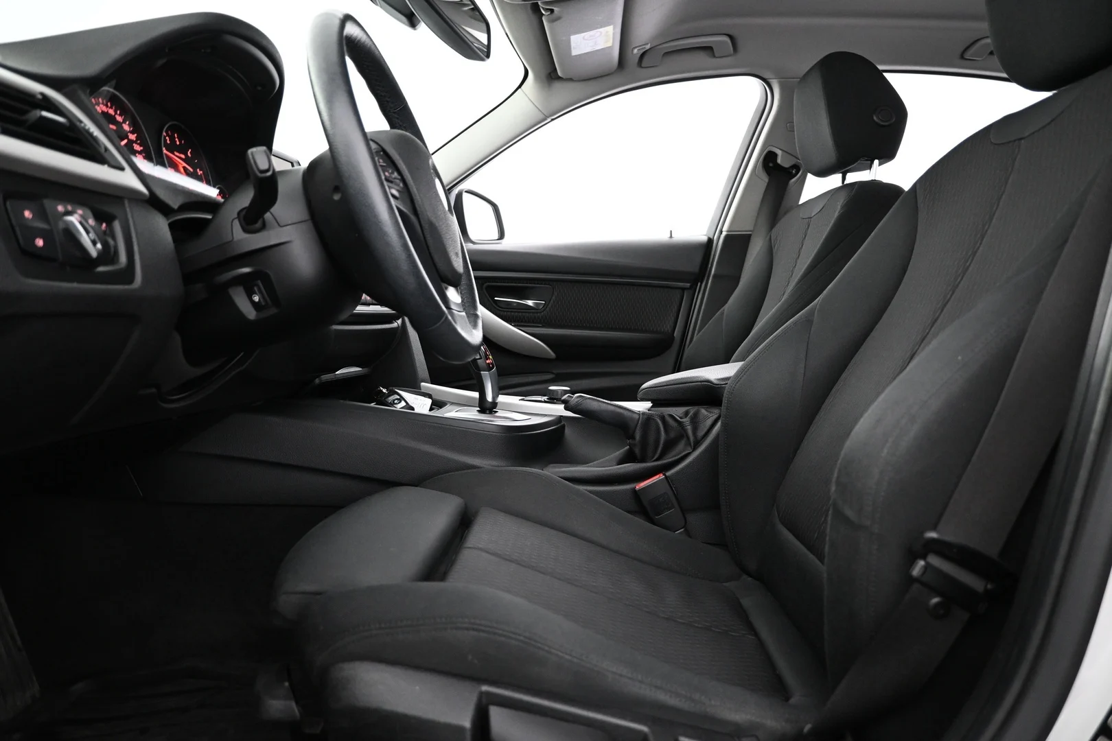 Car Image - 791zJv9Z1QOh0skAmnxfYd