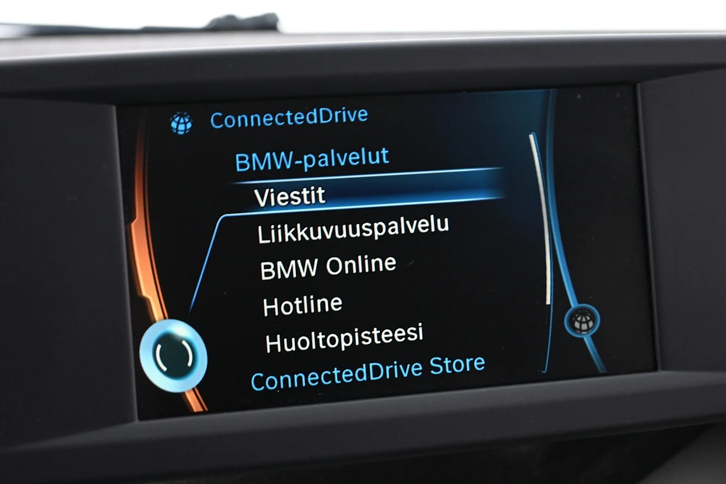 Car Image - 5O0oIB1f76HX5tRnqiEFp3