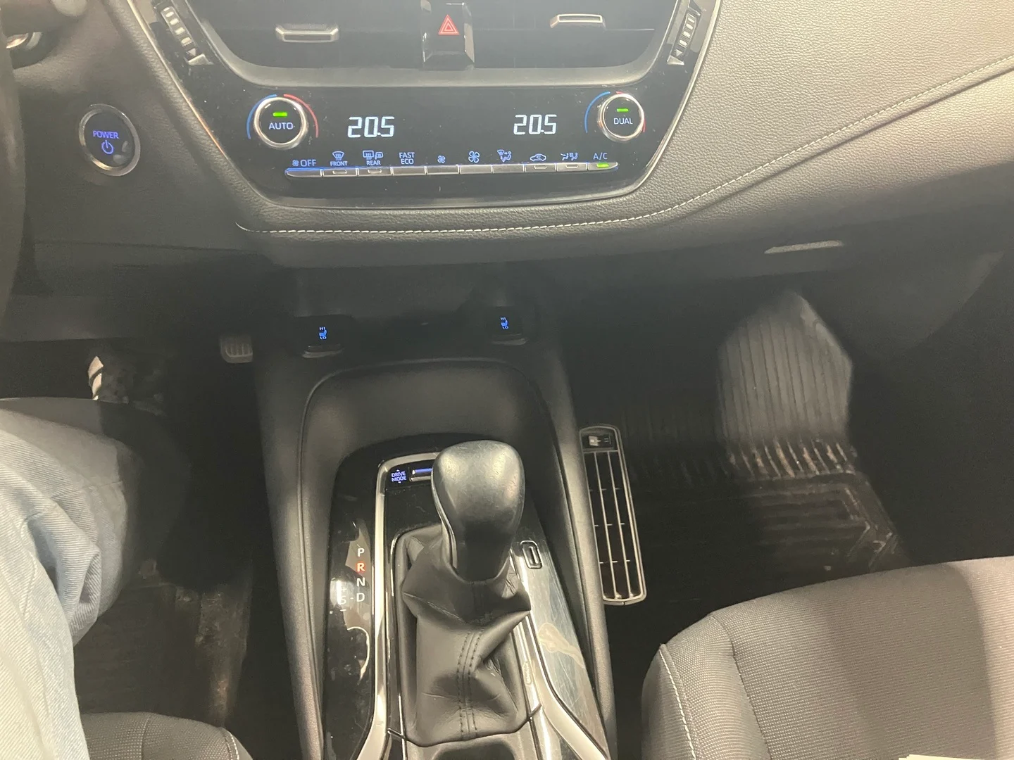 Car Image - 6XeTtSfy7uBDY4WXzLXUvf