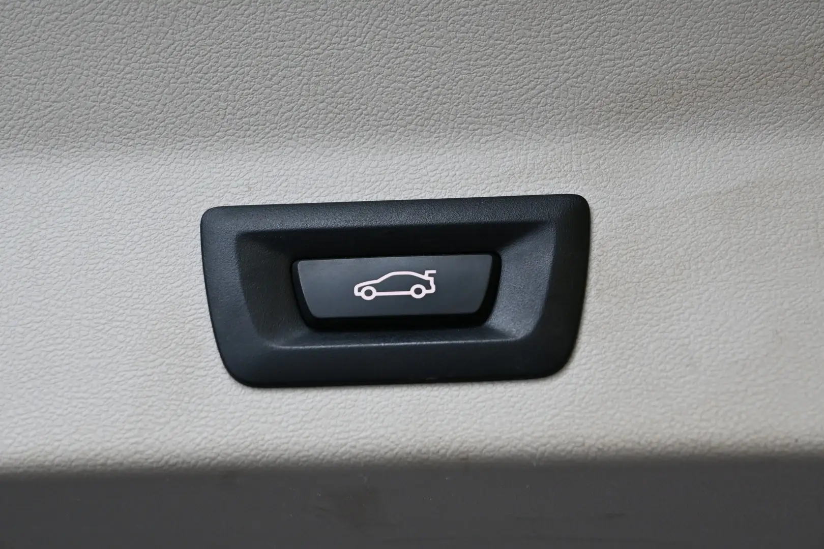 Car Image - 1pubJCNAJssp0coy6QrYGz