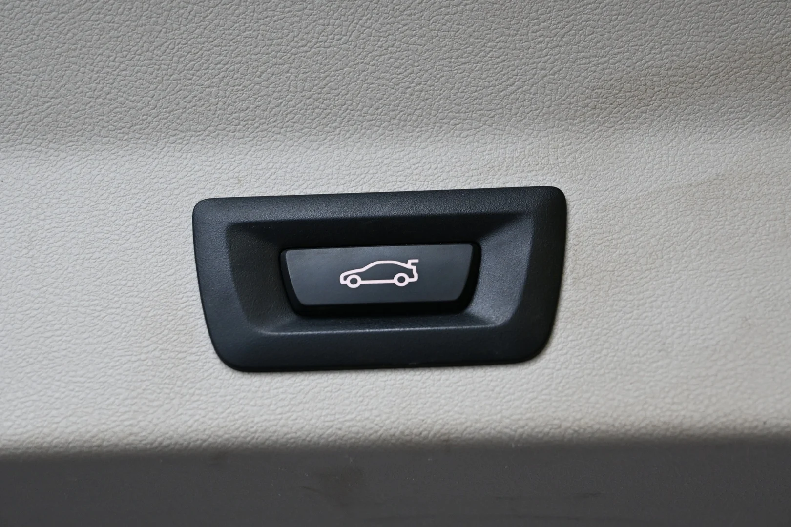 Car Image - 1pubJCNAJssp0coy6QrYGz