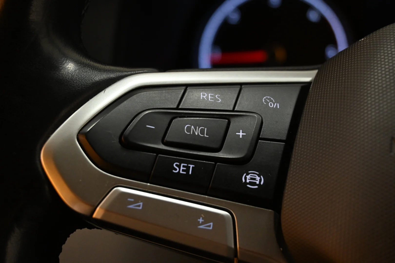 Car Image - 4JEFbKgIc7uCJ8xDqhfBPo