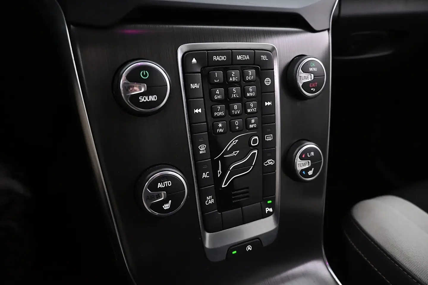 Car Image - xpyeLHHjzyQDfsvrv81JH