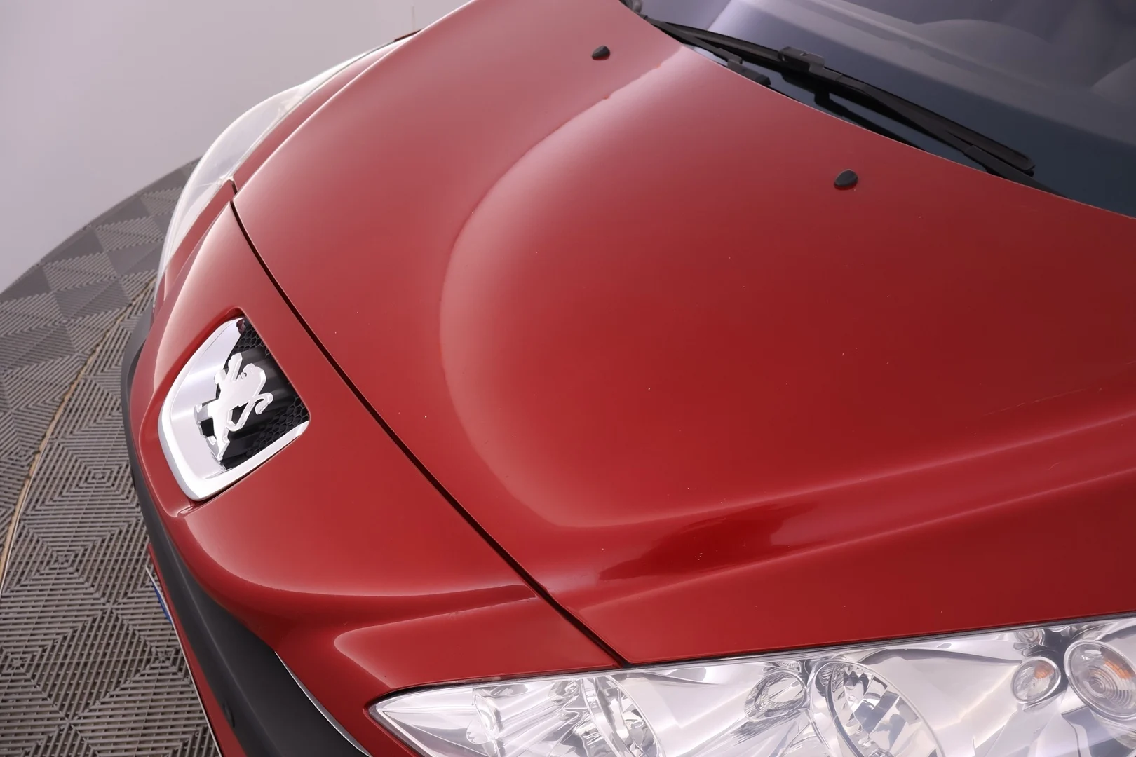 Car Image - 6Fytkpv7aDrxFU48bBMcz